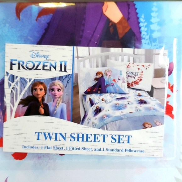 Frozen II Twin Sheet Set - Picture 1 of 4